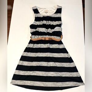 Twik striped dress sleeveless marine and gray size medium with belt